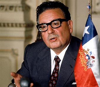 Corte Suprema resuelve en fallo definitivo que Salvador Allende se suicidó