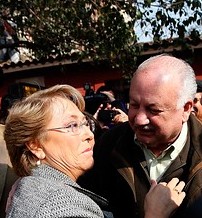 Bachelet sube apuesta y comunistas volverían a gobierno tras 40 años