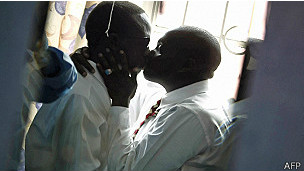 Nigeria: 11 hombres pueden ser condenados a muerte por homosexualidad