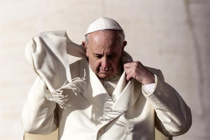 El Papa suprime el título de «monseñor» para evitar el clasismo en la Iglesia