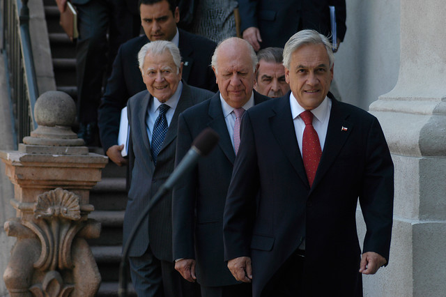 Piñera y ex presidentes apelan a la unidad ante fallo de La Haya