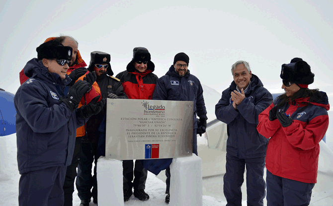Presidente Piñera inaugura nueva estación polar científica en su viaje a la Antártica