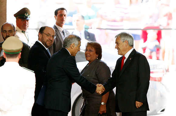 Piñera cambia estrategia y decide asistir a la cumbre de CELAC para no dar señal de debilidad ante Humala