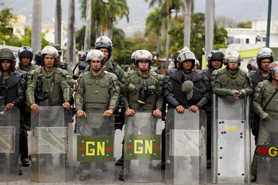 Iglesia venezolana acusa a organismos de seguridad de «extralimitarse» con manifestantes y estudiantes piden a Cuba dejar de «entrometerse»