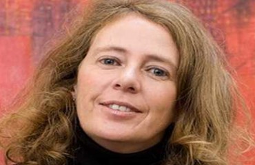 Nueva presidenta de Canal 13 deja Nexos para evitar conflictos de interés, pero salida tiene «elástico»