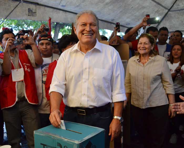 La ex guerrilla FMLN se encuentra cerca de mantener el poder en El Salvador