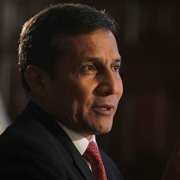 Humala promete mayor desarrollo en región fronteriza con Chile tras fallo de La Haya