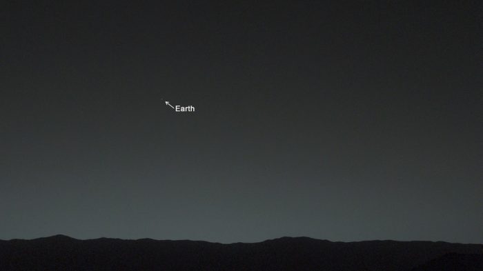 Curiosity envía la primera foto de la Tierra tomada desde Marte