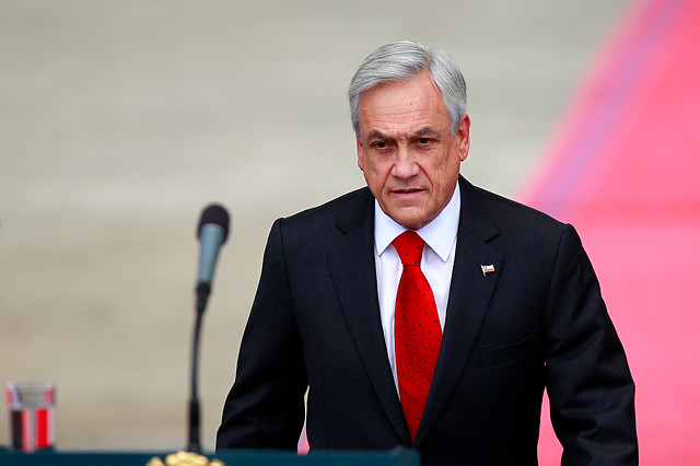Piñera recorre Arica por primera vez tras conocerse el fallo de Corte de La Haya