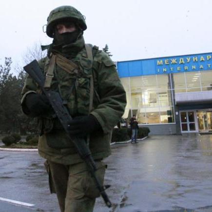 Ucrania denuncia «ocupación» de Rusia por bloqueo de aeropuertos y Moscú lo niega