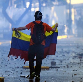 Minuto a minuto: tensión en las calles de Venezuela