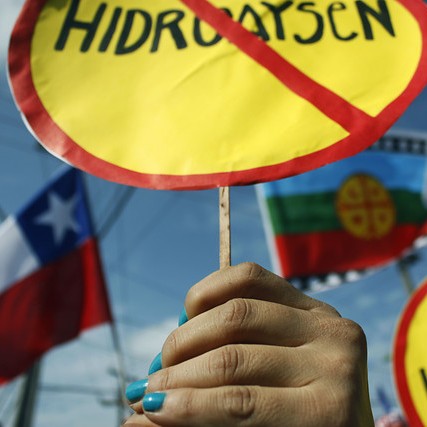 Ambientalistas valoran decisión del Consejo de Ministros respecto a HidroAysén y esperan que lo próximo sea rechazar el EIA