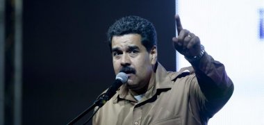 Maduro suspende viaje a Chile