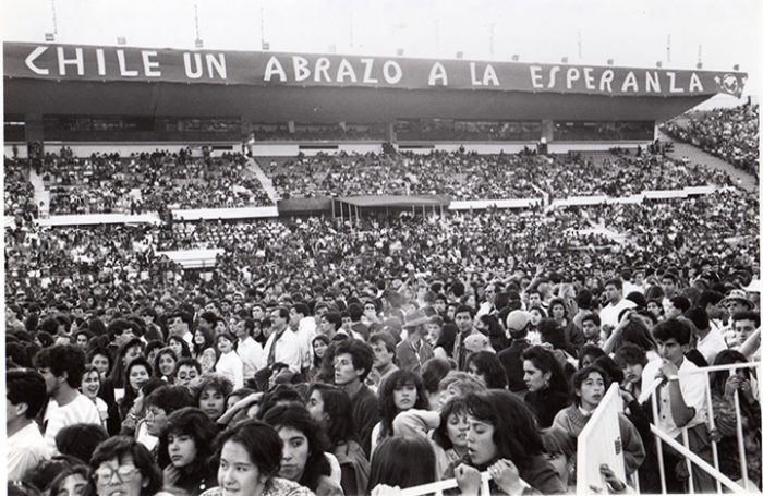 Recuperan la memoria histórica del Estadio Nacional con impresionante archivo fotográfico