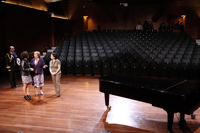 Presidenta Bachelet anunció la construcción del gran teatro del GAM que servirá de alternativa al Municipal de Santiago