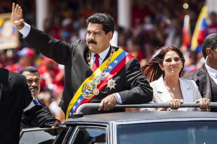 Maduro recuerda a Chávez a un año de su muerte y dice que no tolerará injerencia