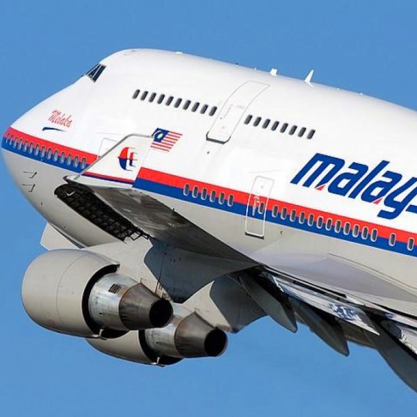 Malaysia Airlines «da por perdido el vuelo» y asume que no hay sobrevivientes