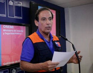 Gobierno confirma a Ricardo Toro en su cargo de director de la Onemi