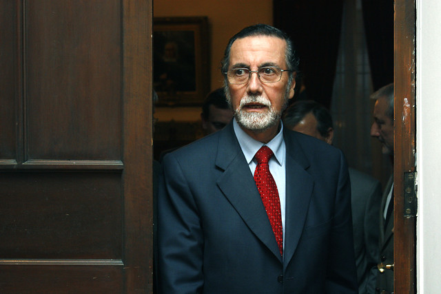 Rector Pérez arremete contra ministra Schmidt acusándola de «tapar con un velo de ausencia y secretismo» investigación de Laureate