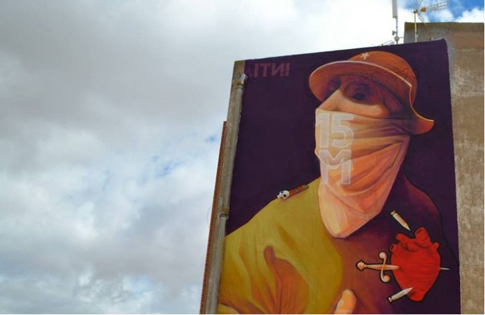 Acusan a artista chileno de pintar símbolos terroristas en mural del Quijote más grande del mundo