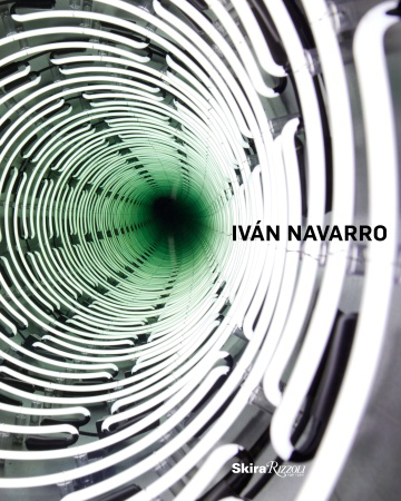Lanzan en Chile libro que recorre trayectoria del artista Iván Navarro