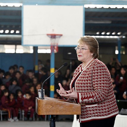 Bachelet: «Es importante que la Reforma Tributaria pueda contar con el apoyo de nuestros parlamentarios»