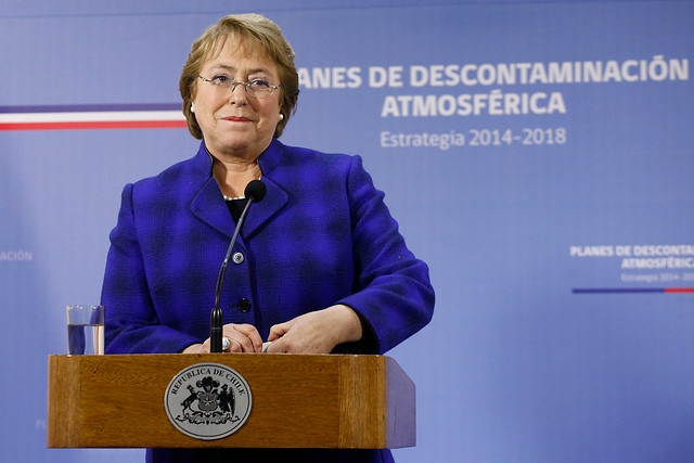 Presidenta Bachelet anuncia planes de descontaminación ambiental
