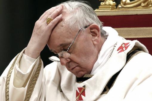 Papa Francisco se enfada por la lujosa comida dada en el Vaticano