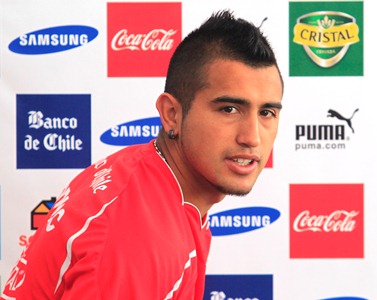 Arturo Vidal arribó en silencio a Santiago para sumarse a la “Roja”