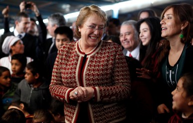 Reforma educacional: Bachelet firmará proyectos que apuntan al fin del lucro y discriminación