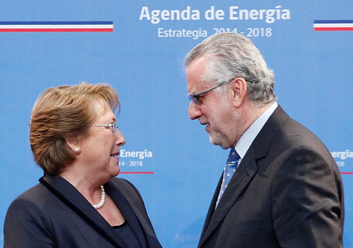 Bachelet pone a ENAP al centro de reforma energética y gas natural es clave para contener precios