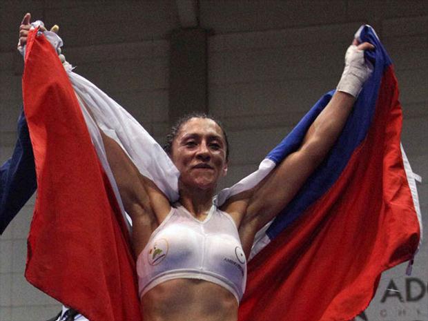 Boxeadora «Crespita» Rodríguez:  «Quiero ir por más, pero faltan las lucas»