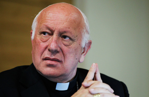 La irritación de La Moneda con el cardenal Ezzati y la estrategia para enfrentar la batalla con la Iglesia