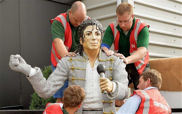 La «maldición» de Michael Jackson detrás del descenso del Fulham a la segunda división inglesa