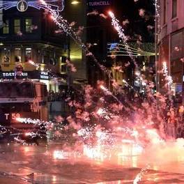 Choques en Turquía al bloquear la policía las marchas por accidente minero
