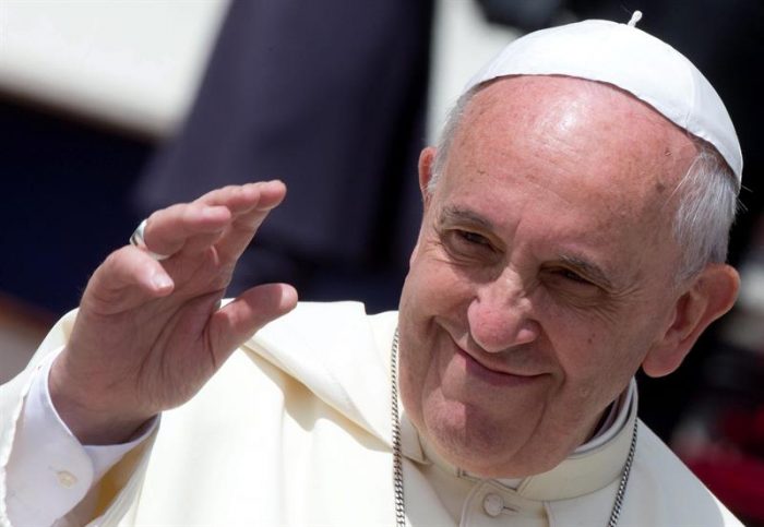 Papa Francisco recibe a familiares de víctimas de la Operación Cóndor