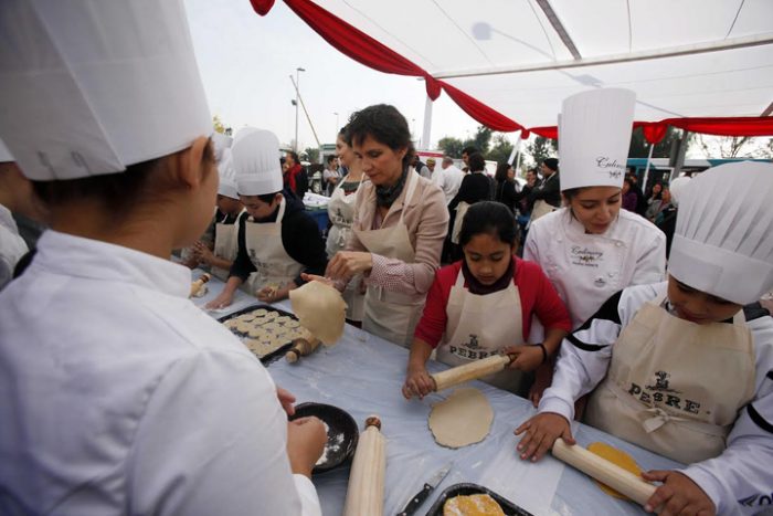 Corporación Pebre y Municipalidad de Santiago se unen para recuperar la cocina tradicional como patrimonio cultural intangible