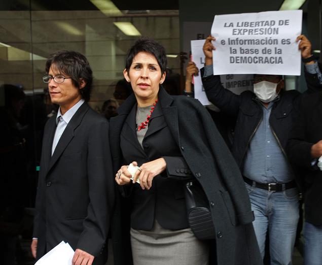 Juez boliviano ordena reserva en denuncia por espionaje contra periodistas