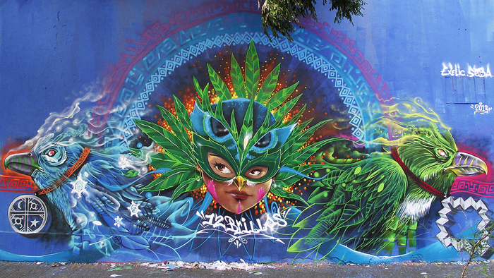 León Calquín, el albacea del graffiti chileno y su colección de más de 300 mil imágenes de muros