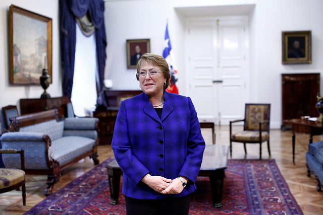 Bachelet raya la cancha a la Nueva Mayoría: Les pide no sacar agendas propias y no modificar los tiempos legistativos