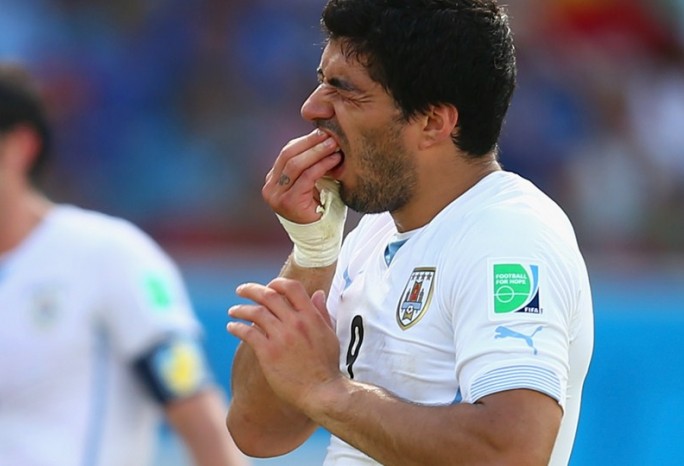 FIFA deja a Luis Suárez fuera del Mundial: 9 partidos de castigo por mordisco a Chiellini