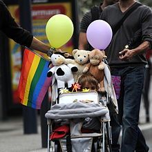 Movimiento homosexual convoca a primera marcha pro adopción