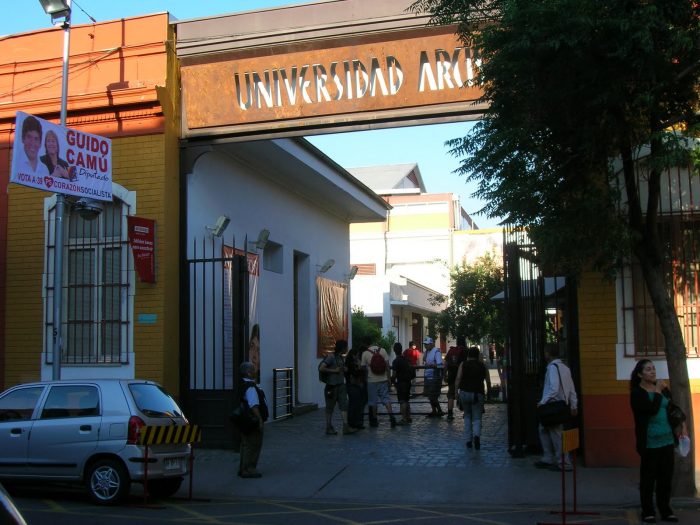 Universidad ARCIS afirma que con pago de sueldos y a proveedores y cancelación de deudas inicia normalización de actividades
