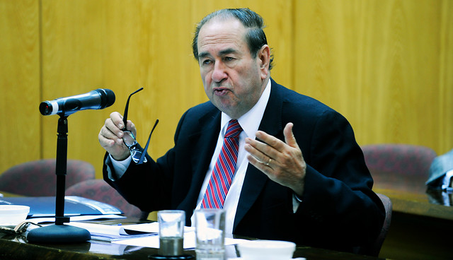 Juez Carlos Cerda jura como integrante de la Corte Suprema