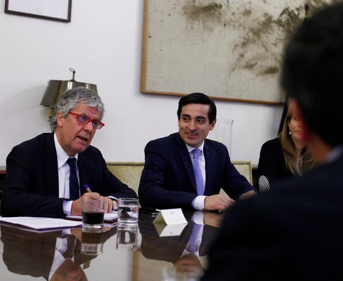 La Moneda y la Nueva Mayoría refuerzan a Eyzaguirre para segundo aire de la Reforma Educacional