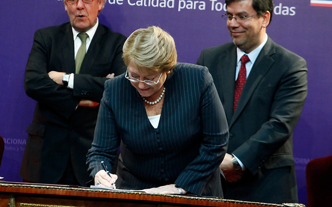 ¿Terminará Bachelet con la educación privada?
