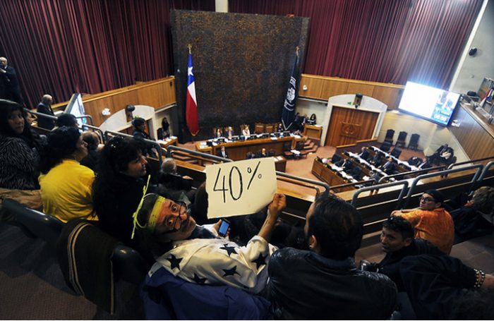 Músicos triunfan en el Senado tras aprobación del proyecto que obliga a las radios a programar 20% de música chilena