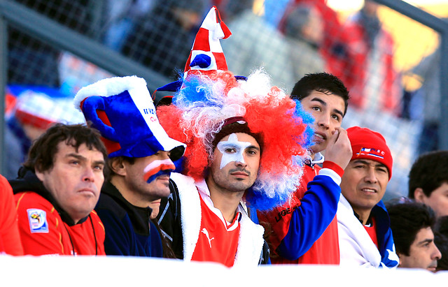 Son casi 3.800 los chilenos que ya han dejado el país rumbo al Mundial 2014