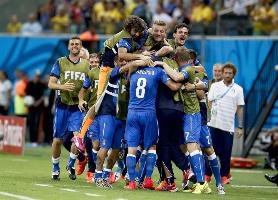 Italia derrotó a Inglaterra en dinámico duelo por el Grupo D del Mundial de Brasil