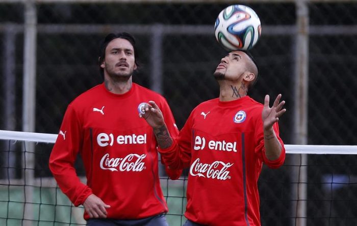 Con Vidal de titular «La Roja» debutará esta tarde en el Mundial de Brasil